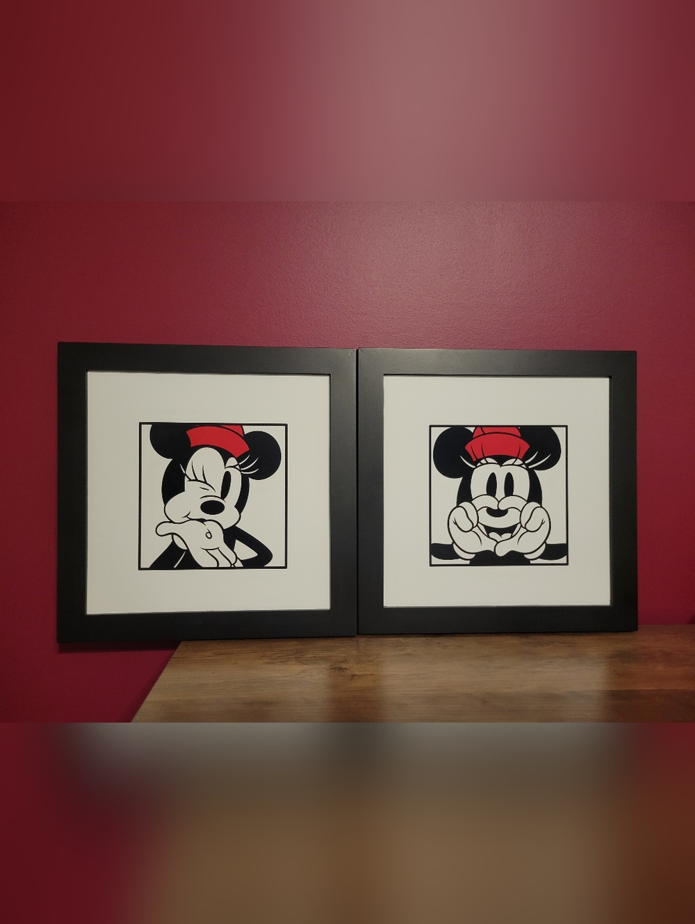 Disney Minnie Mouse Framed Wall Art, 12 x 12